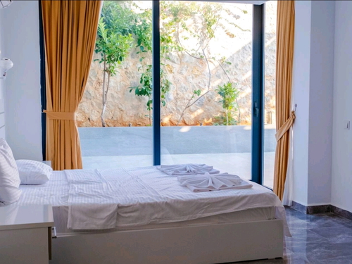  gece  -  Kasım
  | Kalkan Kızıltaş'ta Deniz Manzaralı, Jakuzili Lüks 10 Kişilik Villa